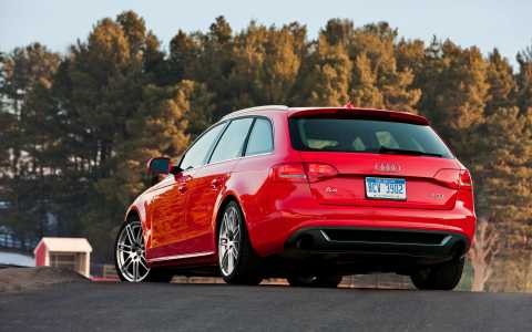 US_Audi_A4_B8_Red_20_TFSI_Picture_006
