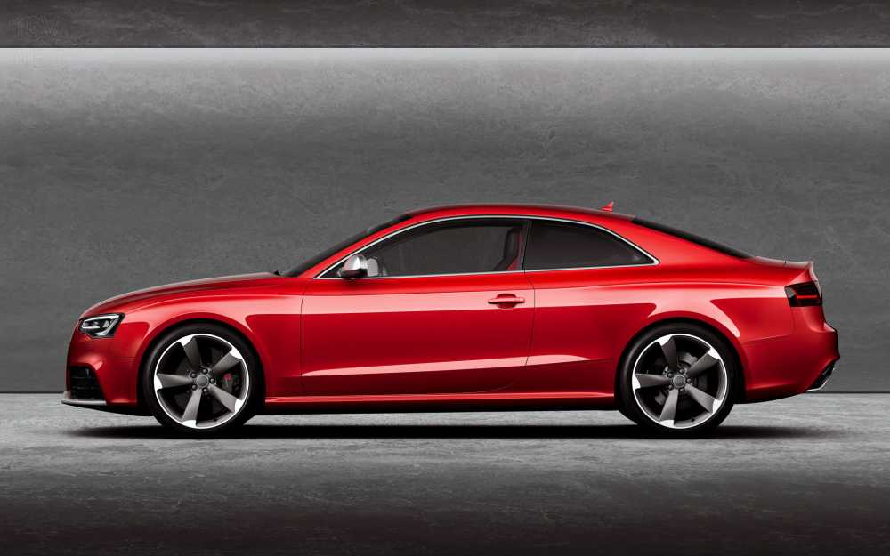 Audi RS5 Wallpaper 009