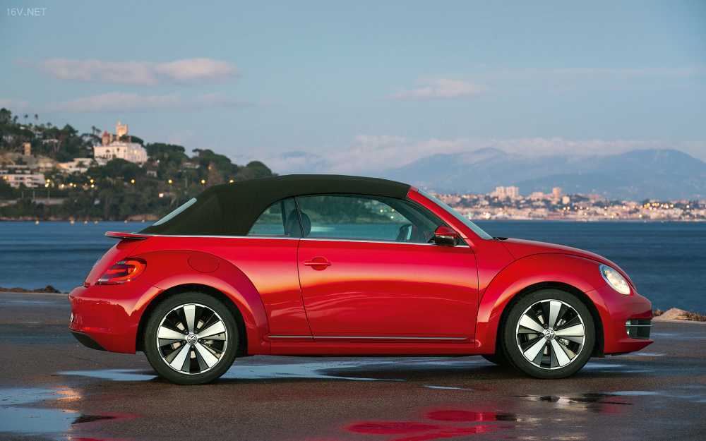 VW Beetle Cabrio rot 2013 006