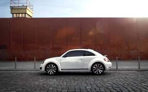 VW_Beetle_2011_020_001