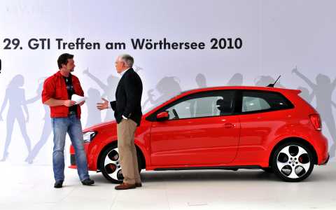 VW_Golf_6_GTI_Excessive_4